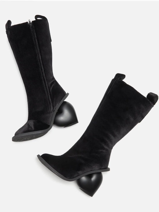 Yume Yume Shoes - NWT Yume Yume Love Boot in Black Velvet Size 37
